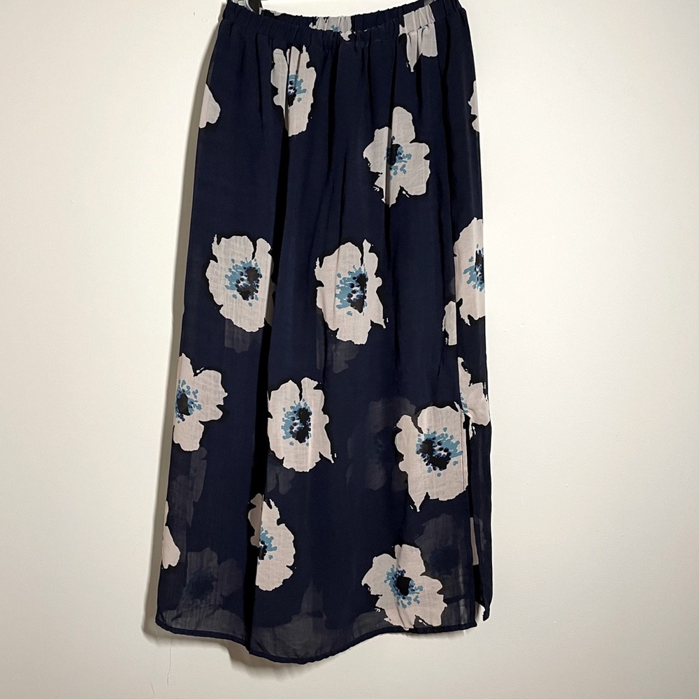 Floral midi skirt